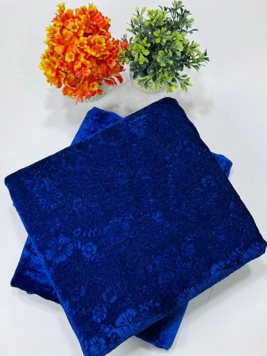 Luxury Velvet Printed 2pcs Ladies Winter Suit-005